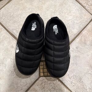 The North Face Black Indoor Slippers